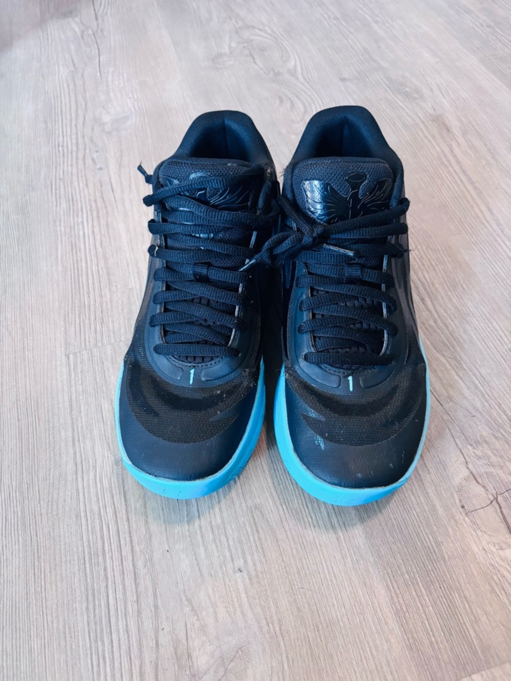 Puma Men's Black Sneakers with Blue Soles
